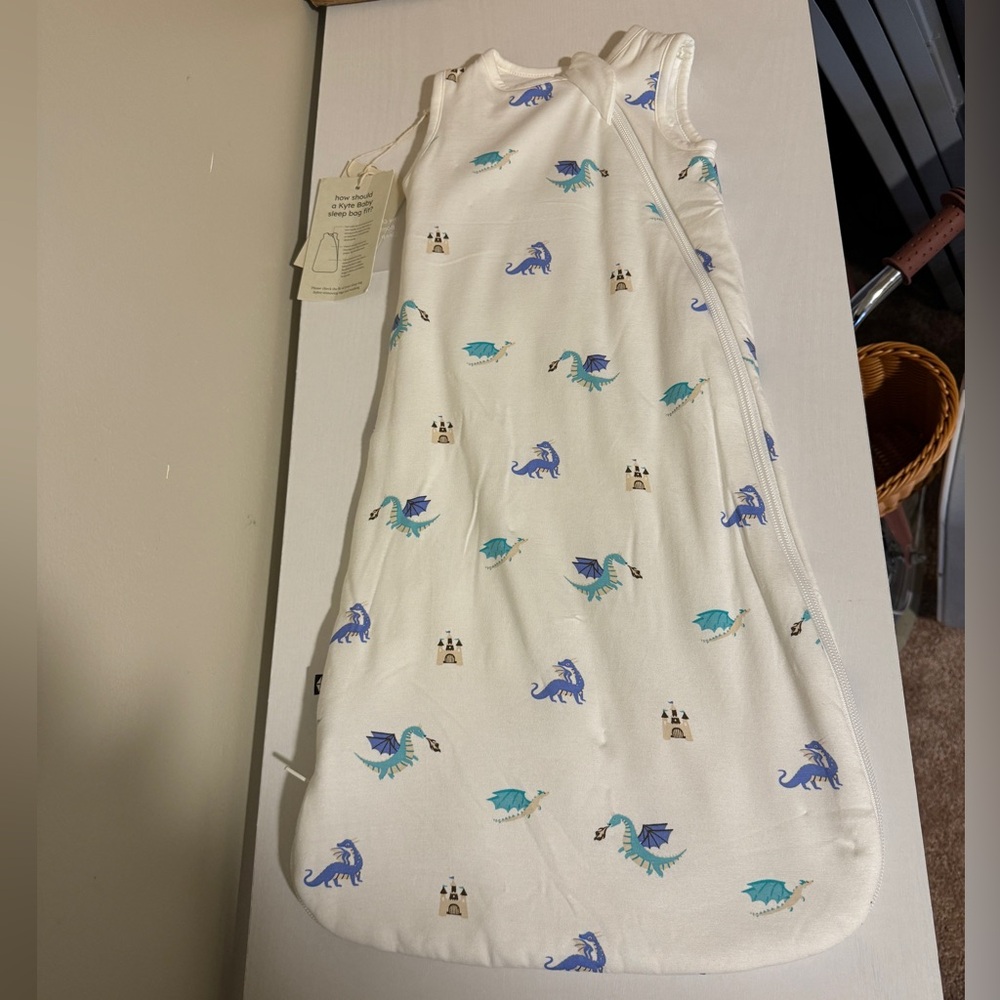Kyte BABY Sleep Sack with Dragon Print - Cream and Blue